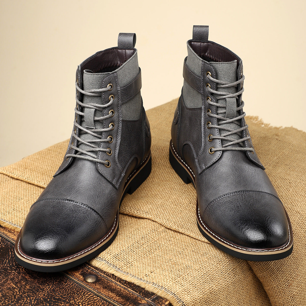 Non-slip Retro Mid-Top Pointed Men's Casual Martin Boots